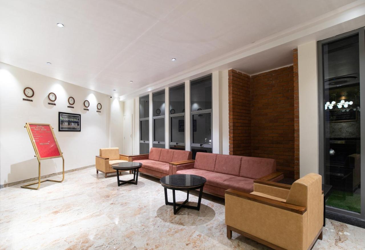 Palette - Hotel Welcome Kadi Exterior foto